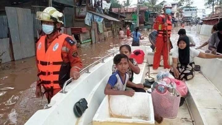 缅甸克伦邦妙瓦底地区遭遇洪灾 上千栋民房被淹3