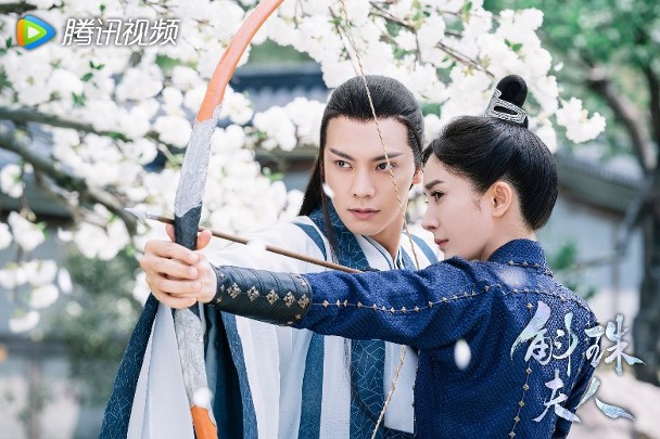 新剧播6集喊了132次“师父”　网调侃杨幂“魔音”	