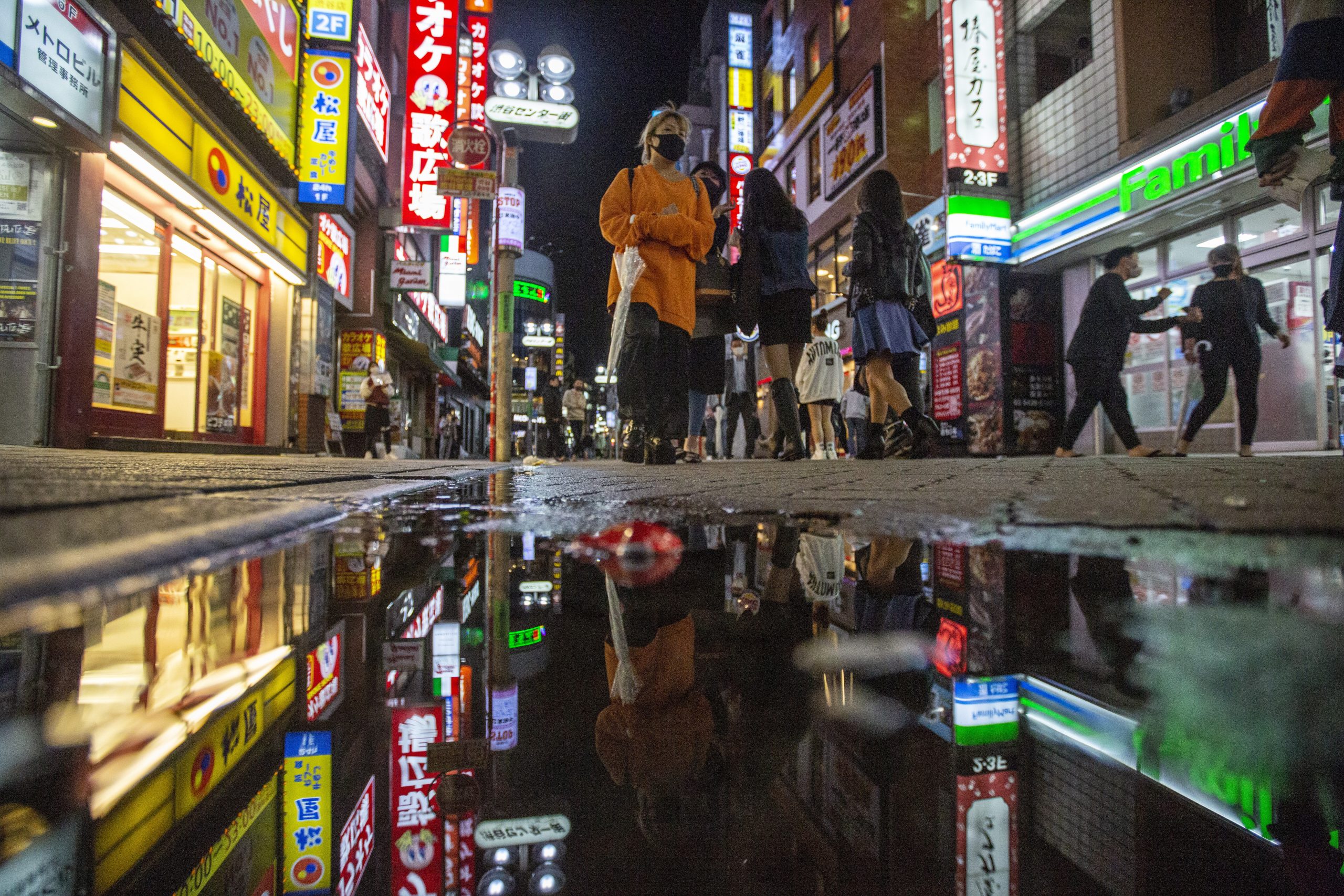 日2.4兆刺激疫后复苏    国防开支追加281亿应对中朝