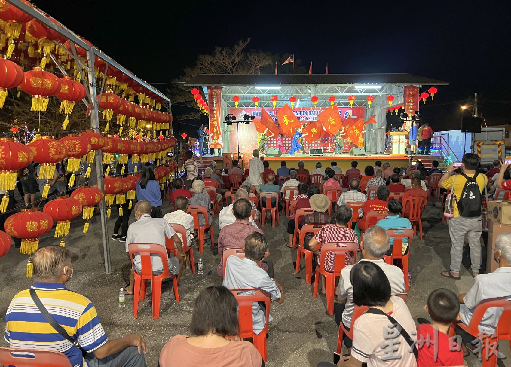 （古城封面主文）甲州首场新春亮灯·马接翁武新村热闹引爆