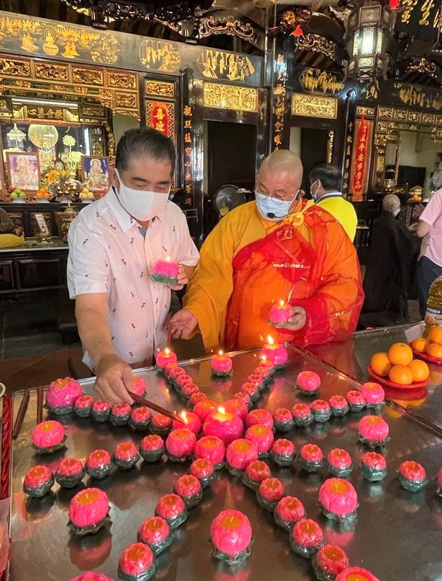 （古城第四版主文）疫情籠罩觀音亭街祈福大會照舊舉辦