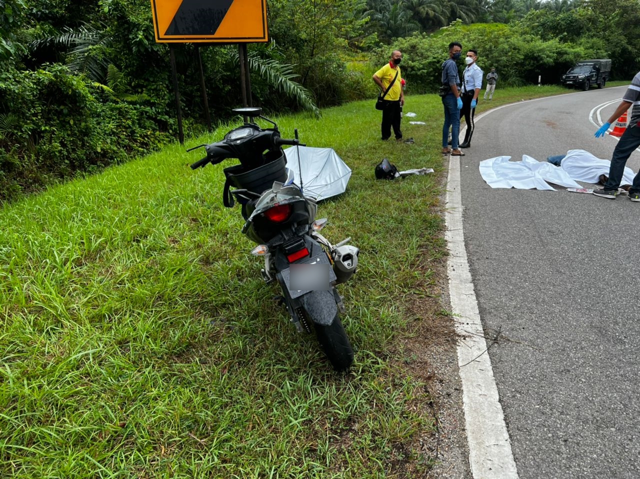 NS马口:马口弄边路S型弯再发生死亡意外，巫裔骑士被辗毙