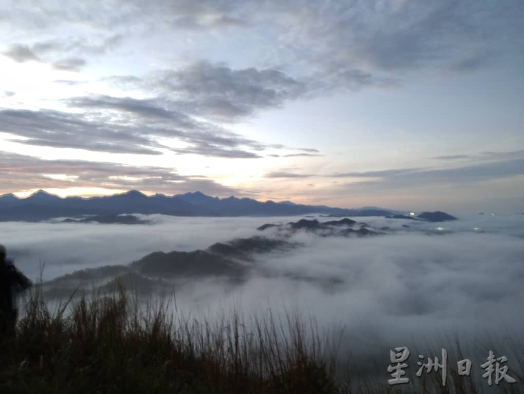 霹：备稿／虽然疫情升温，和丰光头山依然魅力无穷