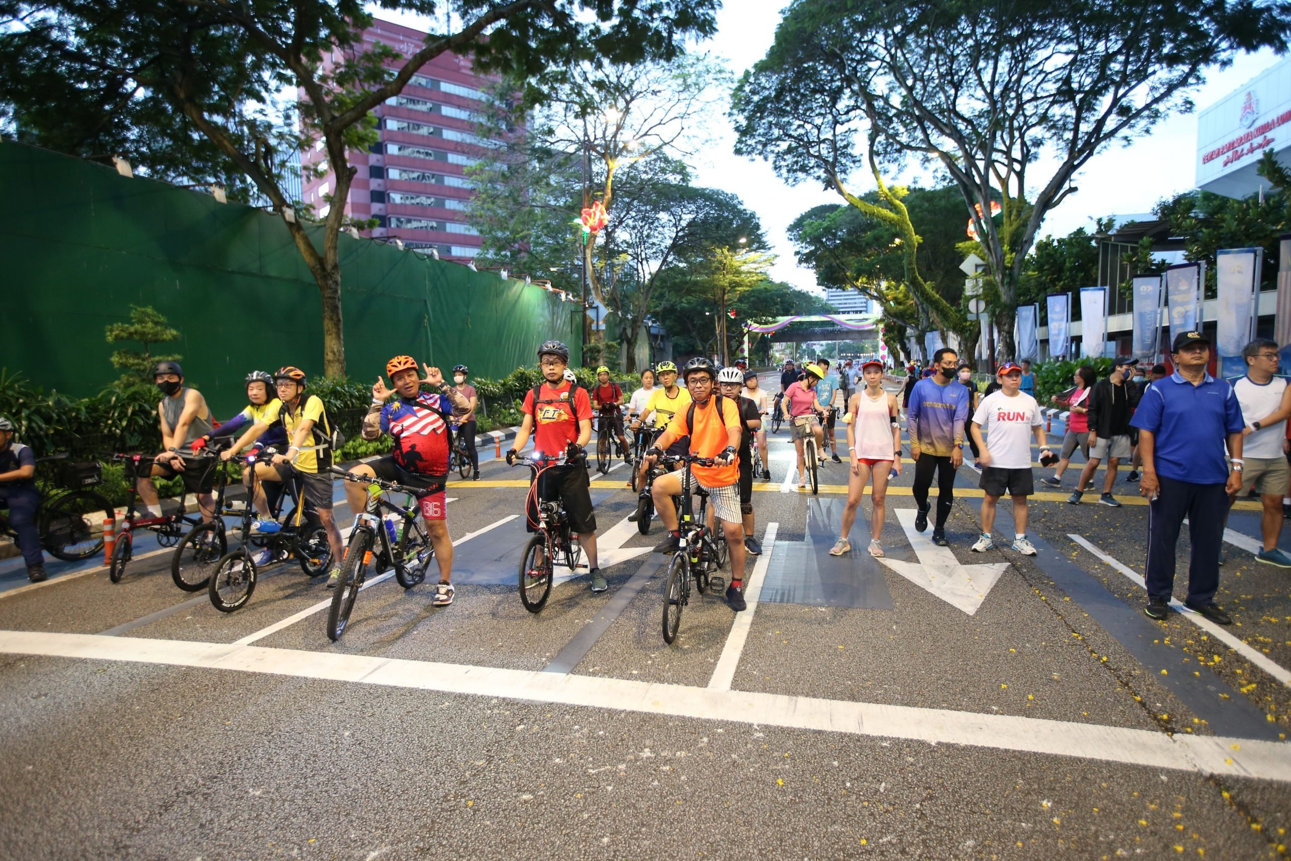 副文//大都会／吉隆坡无车日／4图