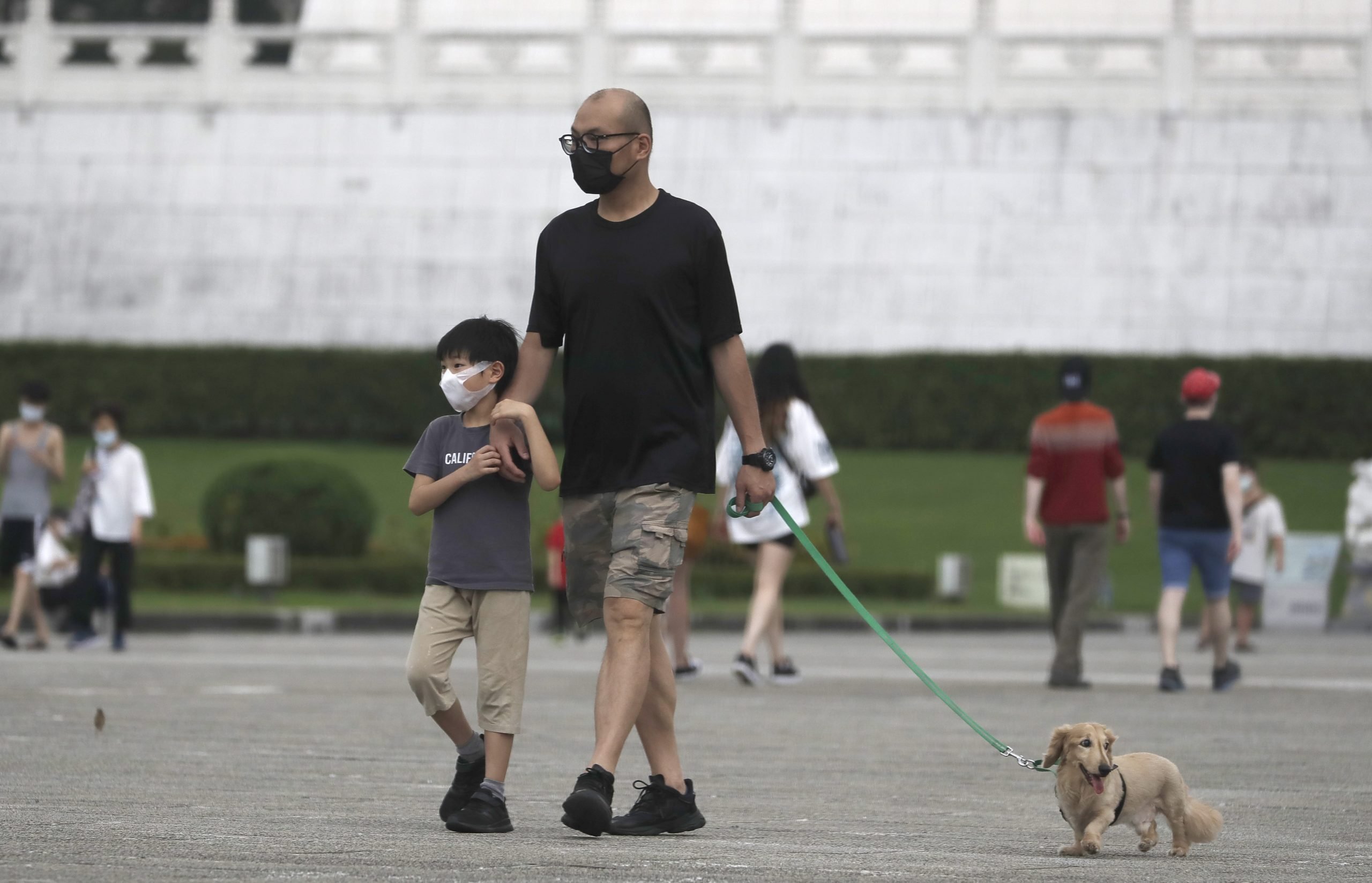 台湾增1万1353宗本土病例　单日首度破万