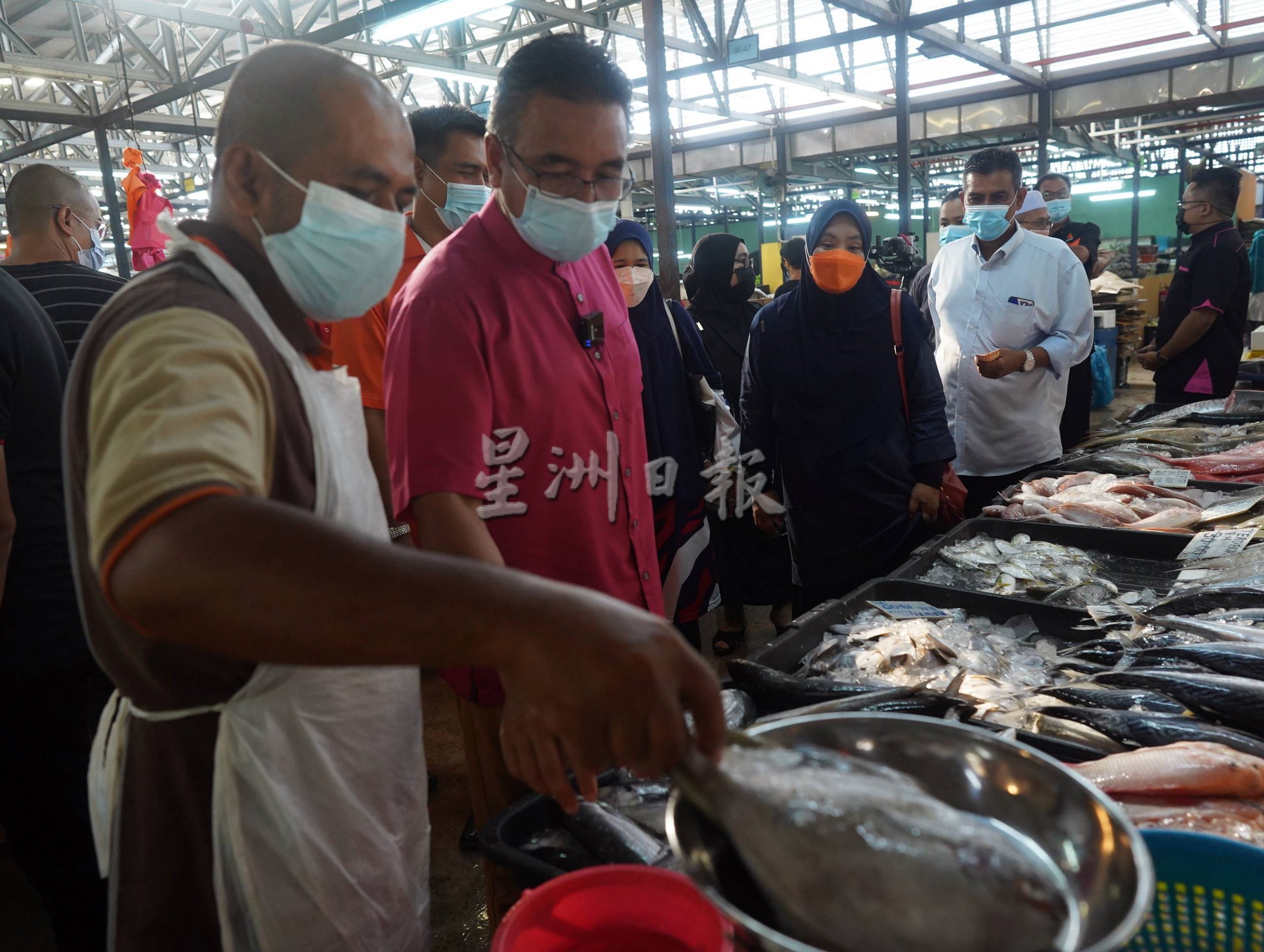 （古城第三版副文）阿德里：国会应召开特别会议讨论食物涨价及短缺问题