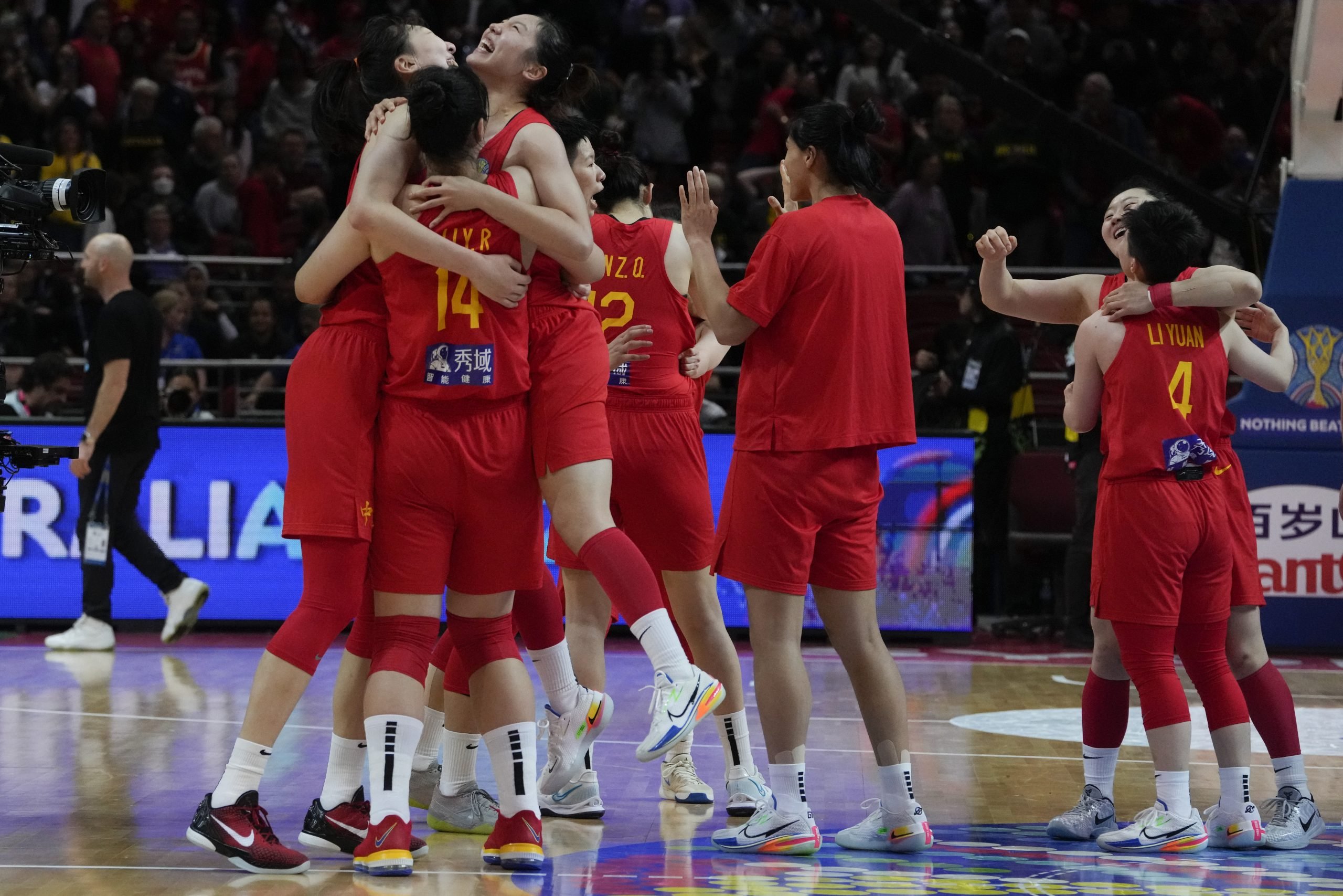 中国女篮庆祝Australia Basketball World Cup