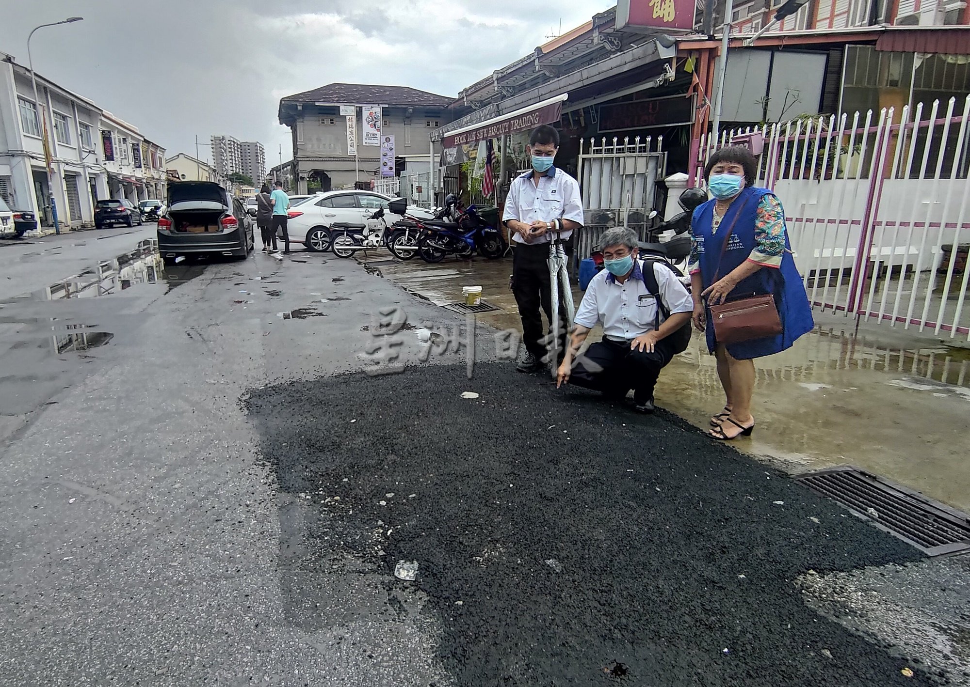 （大北马）二条路挖路工程一挖再挖，马华：州议员应交代工程进展