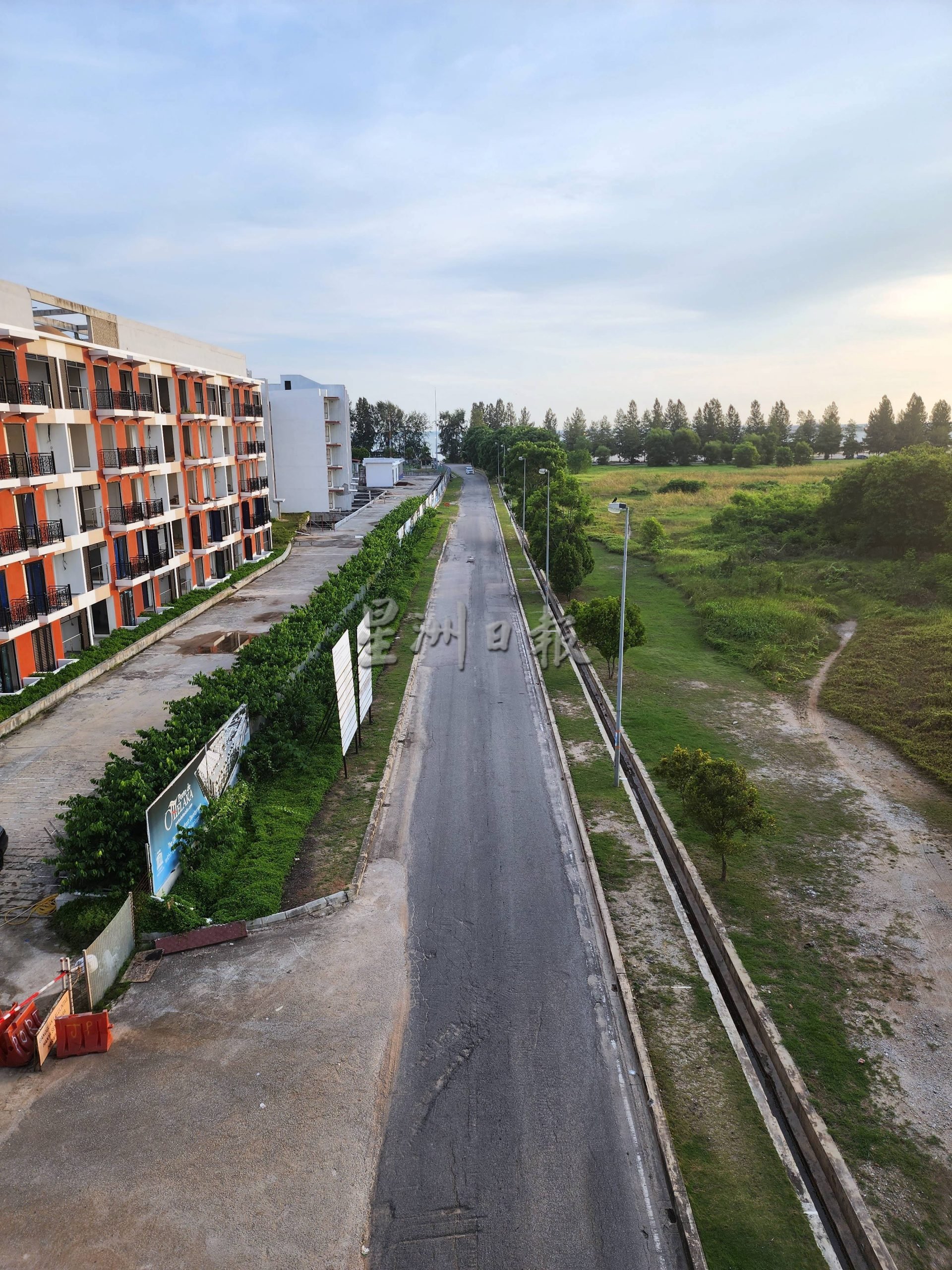 （古城第二版主文）赛阿都阿兹路大桥栏杆损坏逾半年未维修，理由为等待拨款，令人难以接受