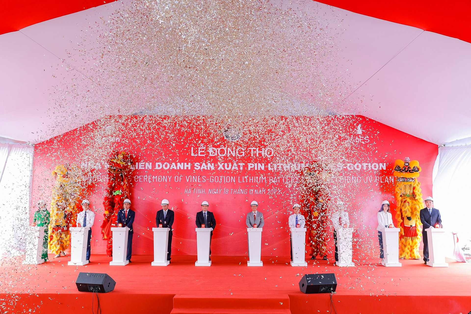 The groundbreaking ceremony of VinES and Gotion joint venture LFP battery factory