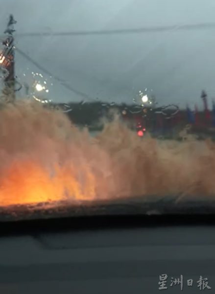 供FB／連日陣雨 河水滿溢 多路淹水，災黎稱“水災徵兆”