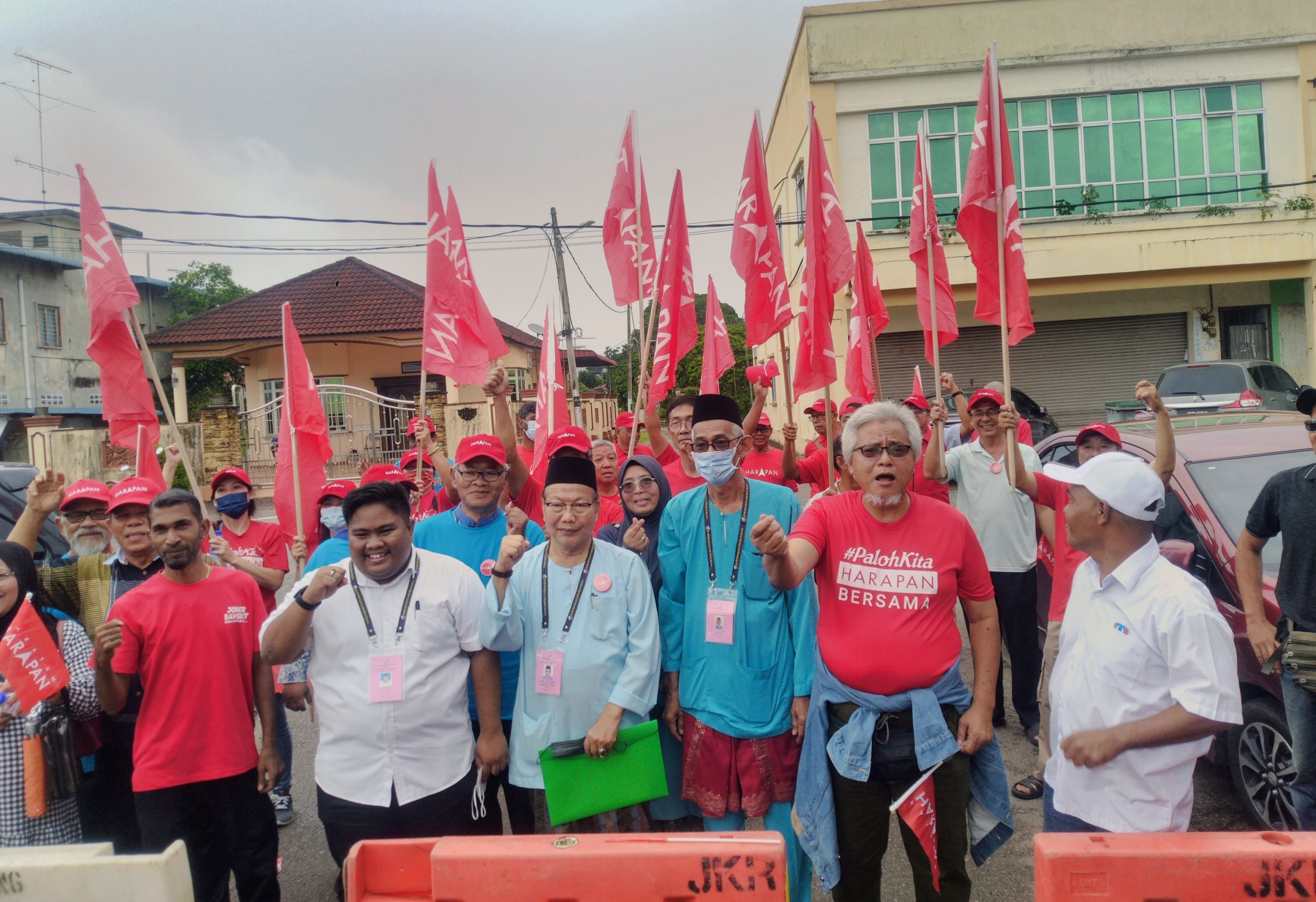 森波浪三角战 希盟国盟围堵希山慕丁