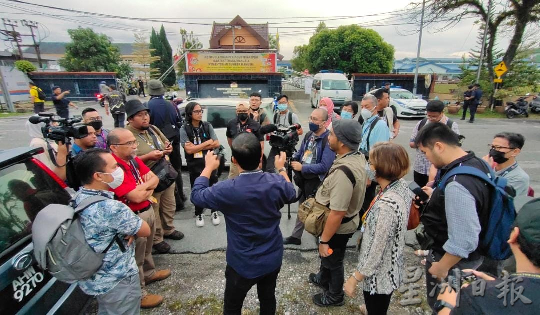 焦点选区︱打扪“山雨欲来” 大批警员 官员 媒体驻守