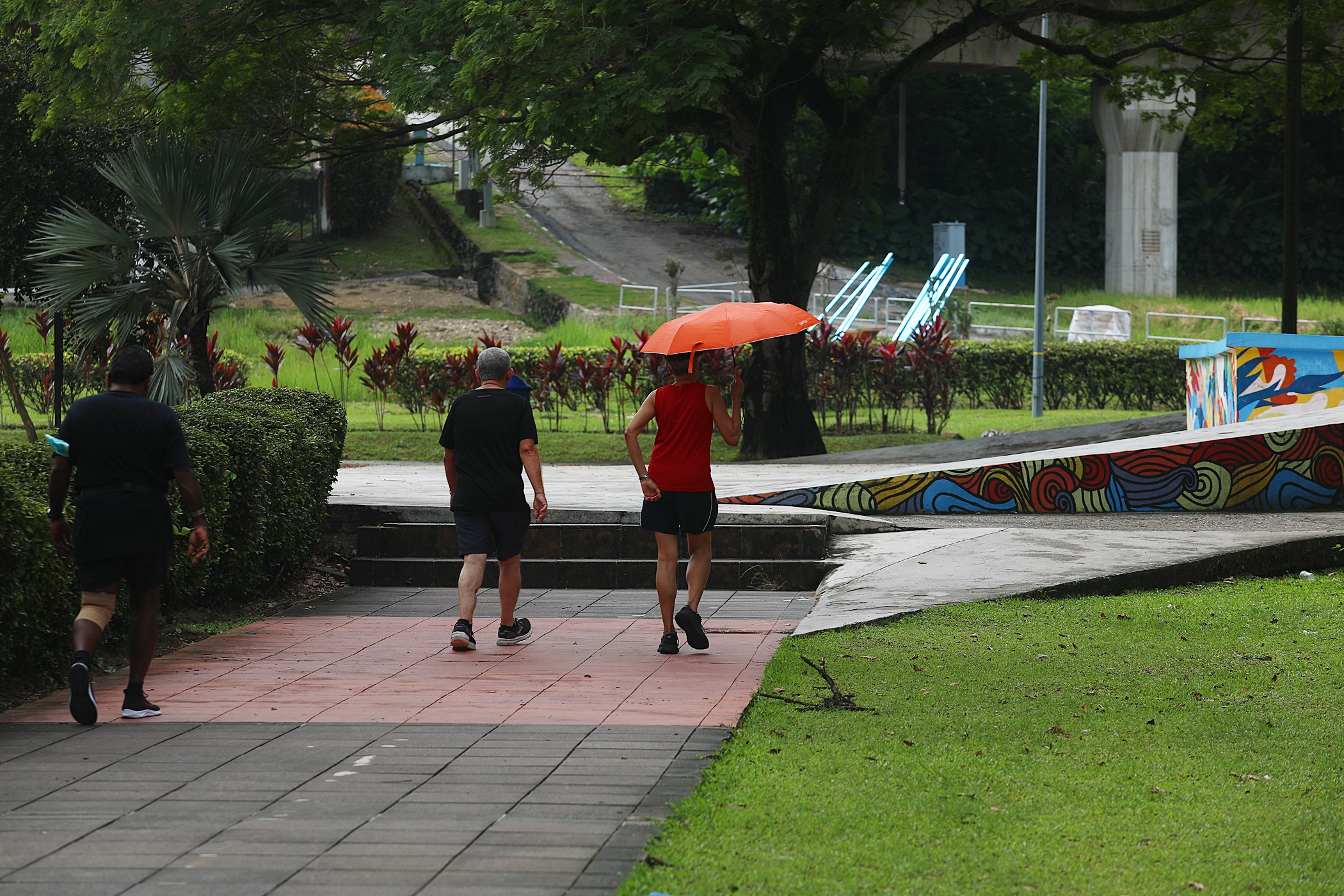 me03主文-大都會：靈市再也湖泊公園提升