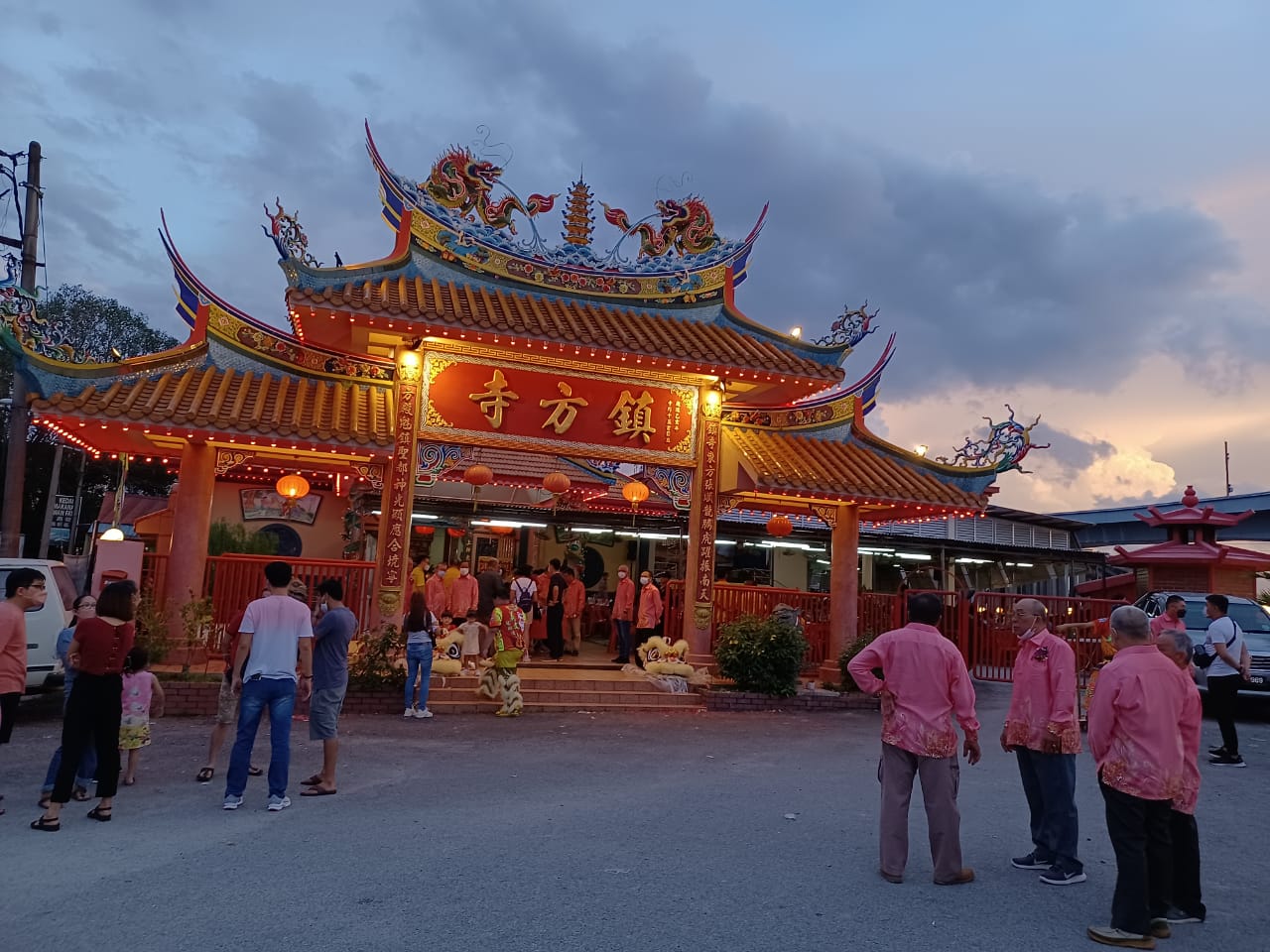 大都會/疫情關係，加影鎮方寺籌募重建戲臺與復新寺廟基金感恩回饋晚宴延至昨晚舉行