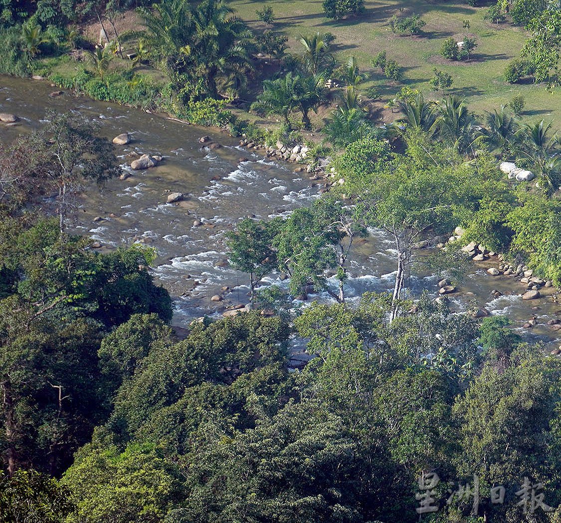 大霹雳封面主文：已签／涵盖民宿 保障安全 黄诗情：霹将呈酒店住宿法案