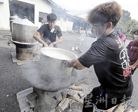 【新村年味：乌雪新古毛新村／01】蒸年糕──汇聚游子，凝聚人心