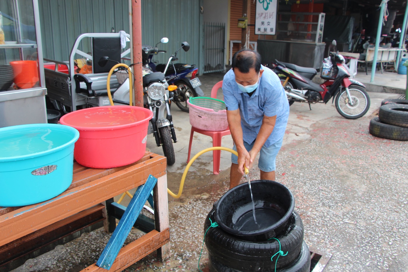 东：劳勿新年期间水供受影响，村民炮轰30年解决不了