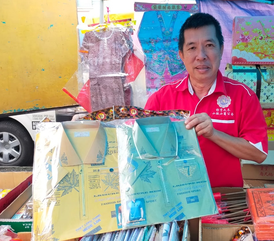 东：清明节祭品表心意