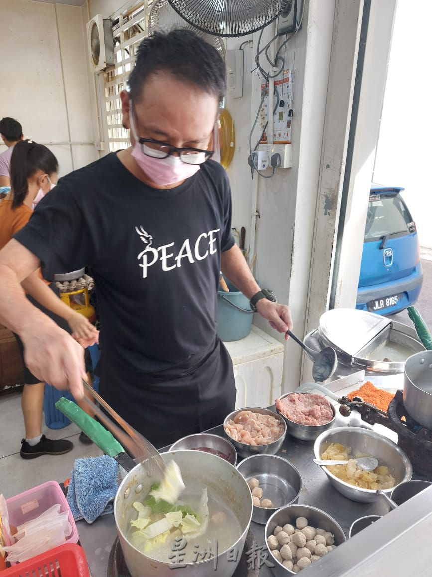 柔：食客指路（3月28日刊）：居銮的茨厂街猪肉粉，汤头鲜甜配料十足