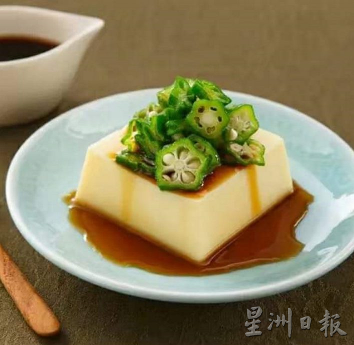 【它的誕生】：4月5日見報／封底主文／70年傳承三代 一線生產豆漿豆花豆腐