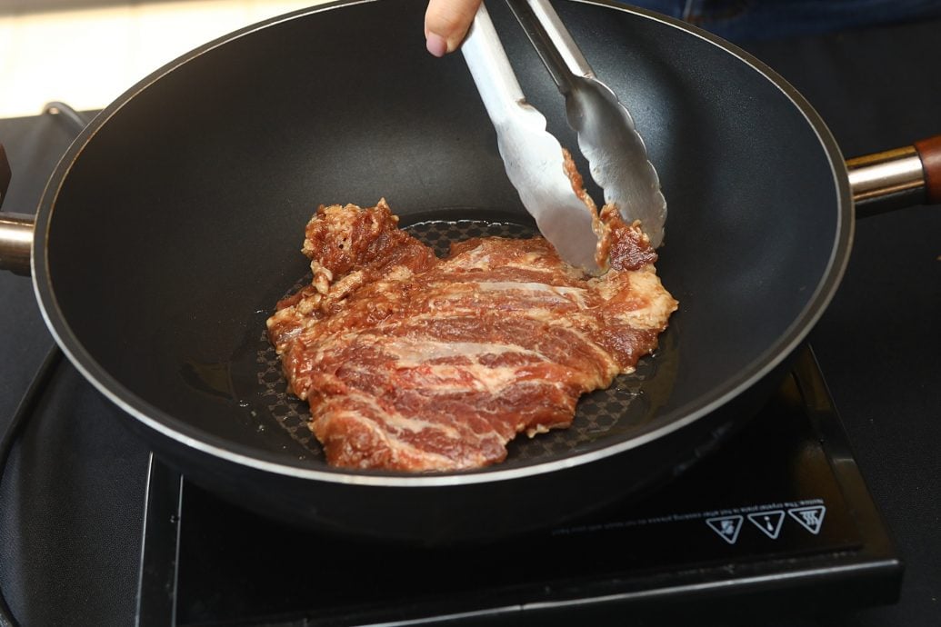 厨艺空间 | 肉干肉扒沙爹串 黑毛猪料理肉香四溢