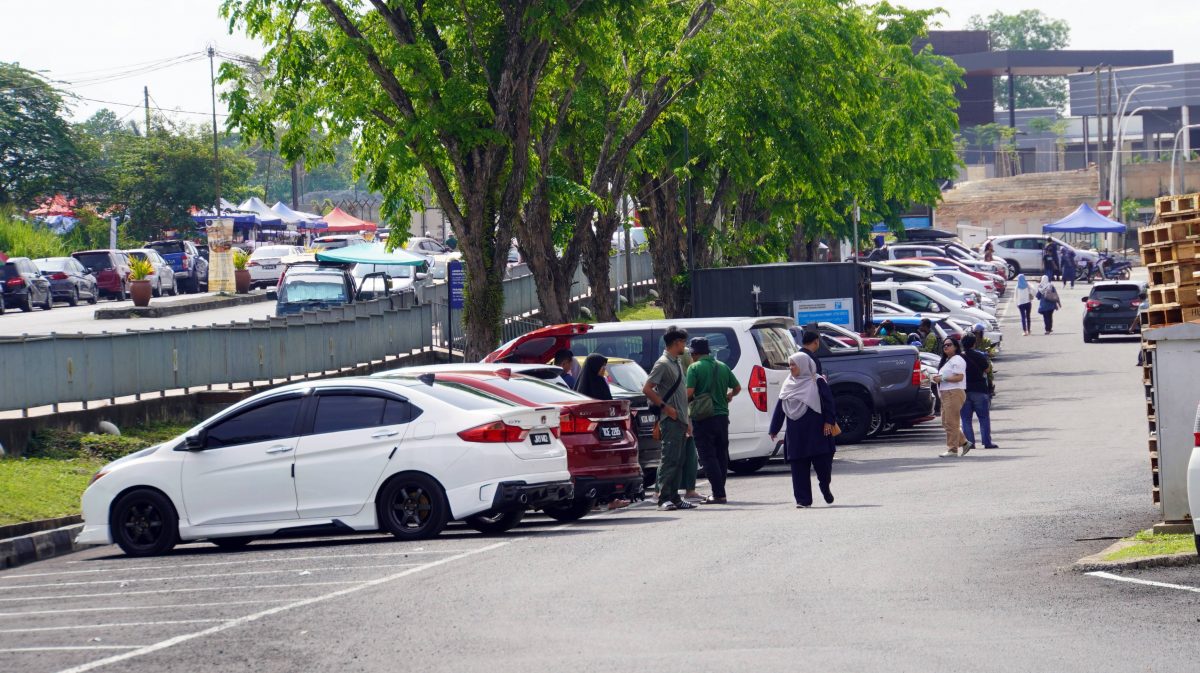 （大北马）巴东勿刹Gapura Square商区今起无现金停车收费，每次进入收费3令吉