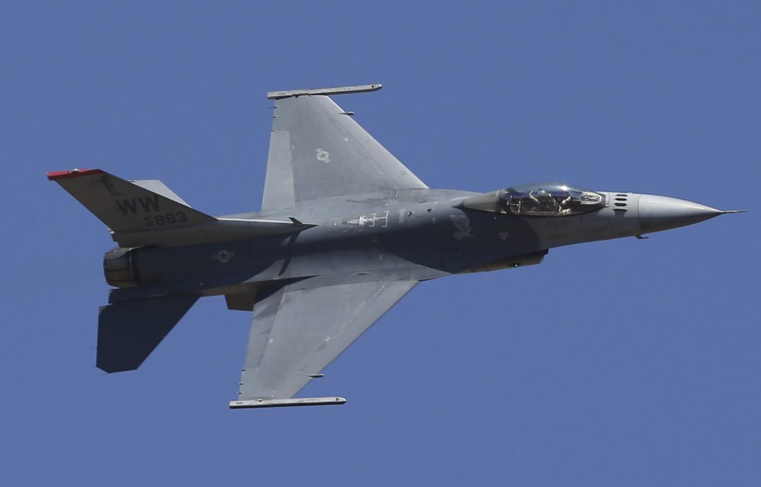 美放行盟友F-16战机援乌 俄：西方将招巨大风险