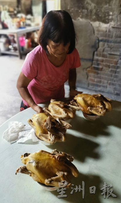 “仪式感”简化仍保留传统 端午节祭祀吃“团圆饭”