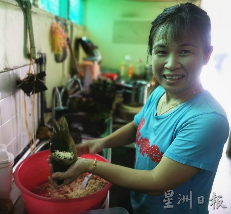 “仪式感”简化仍保留传统 端午节祭祀吃“团圆饭”