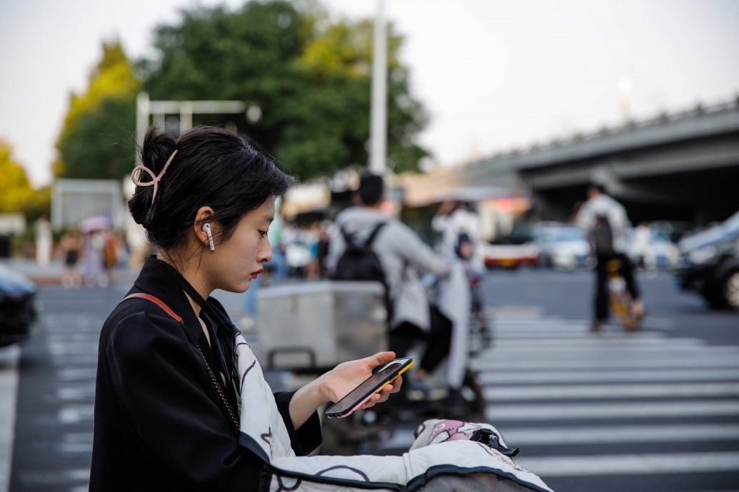 分析：推销“人才红利”消除“人口红利”萎缩担忧  但高等教育质量差 