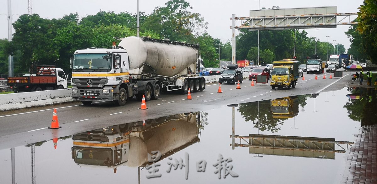 （古城封面副文）豪雨造成SPA大道金谷镇前闪电水灾引交通阻塞