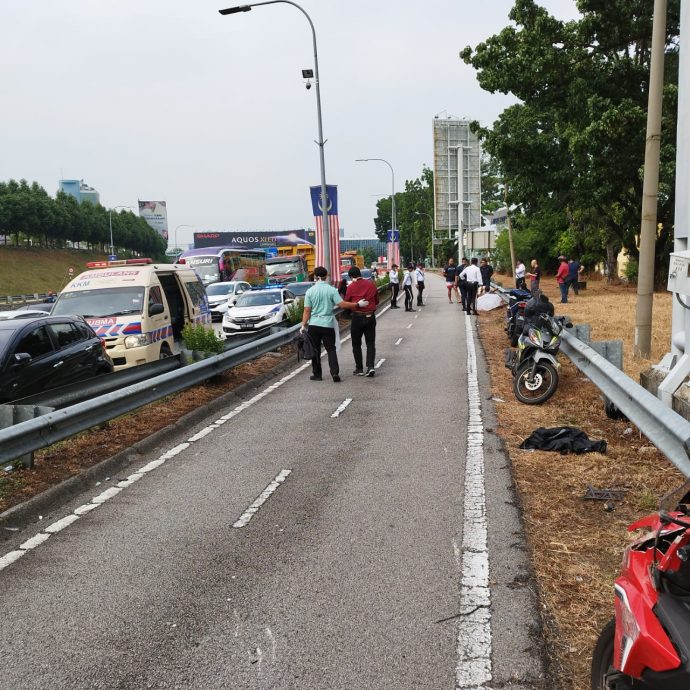  咖啡师骑摩托自撞亡 警吁民众提供情报