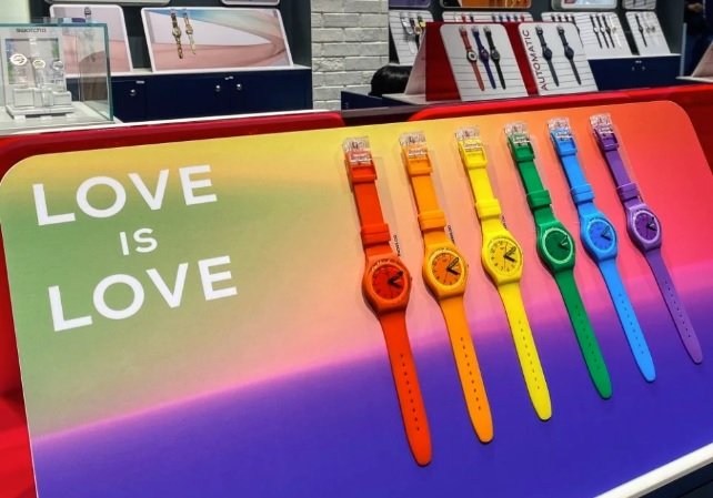 赛夫丁：Swatch系列包括包装、配件 一律禁有LGBTQ+