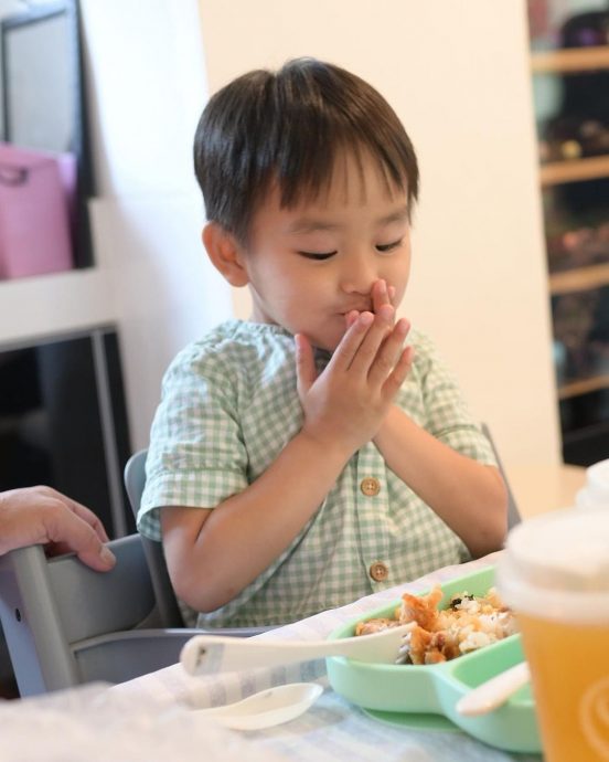 陈凯琳晒二宝3岁庆生照 曝小暖男日常贴心细节	