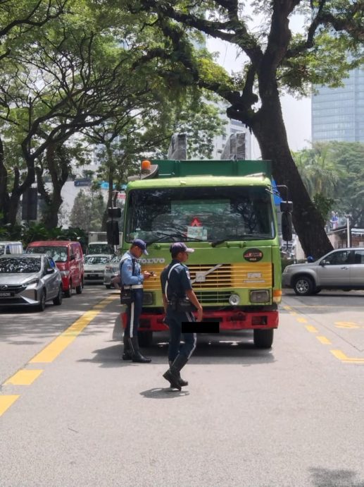 大都會/做早報頭/隆市局嚴厲取締道路違規者