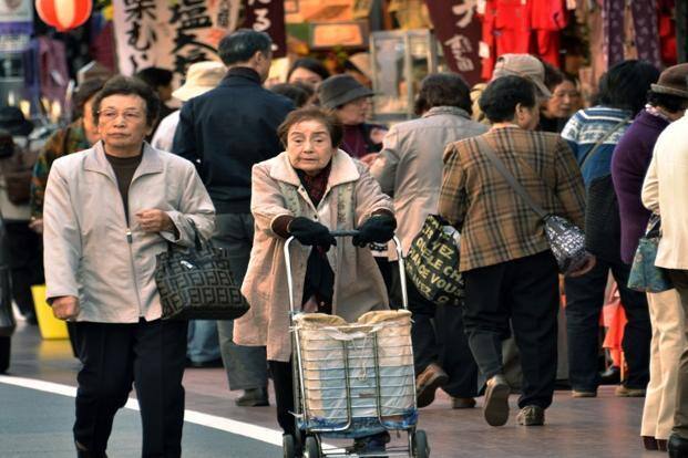 日本人口严重老化 10%以上年逾80岁