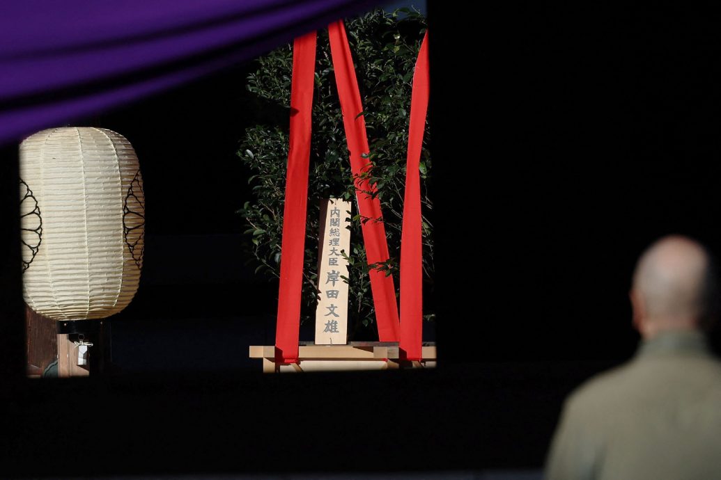 看世界  日本靖国神社秋祭　首相岸田向靖国神社供奉供品