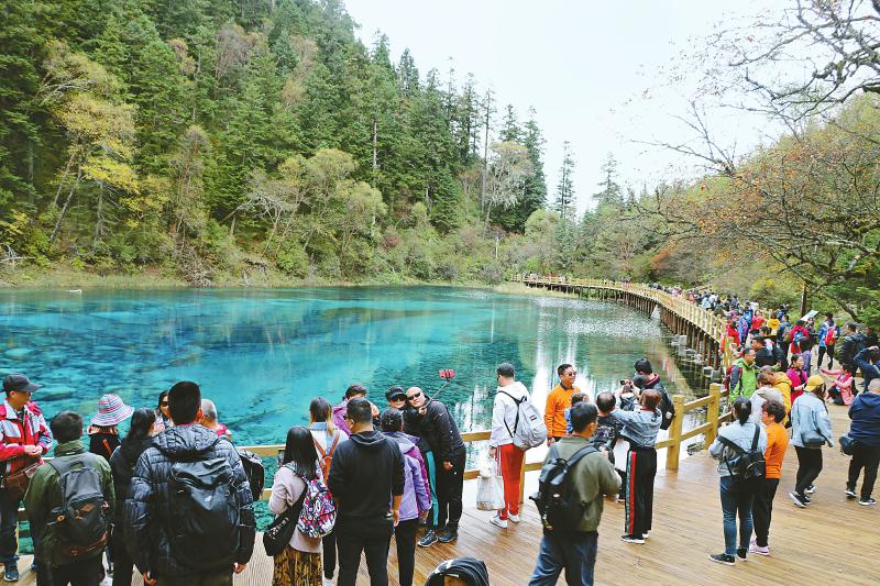 东：免除签证立竿见影，马来西亚及中国旅游订单增加