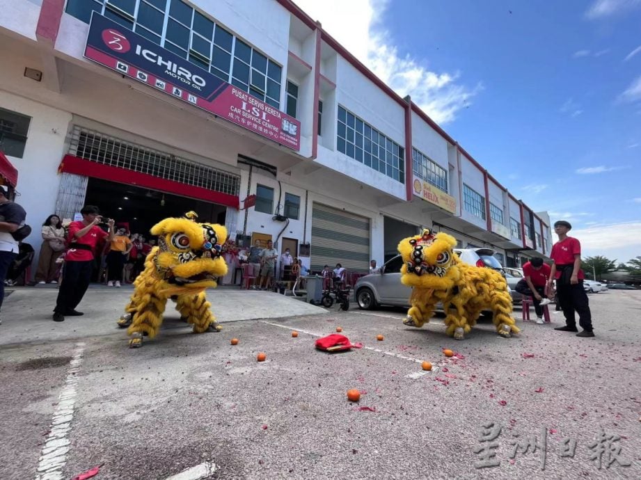 柔：主动与排海庙接洽  昔年轻人成立龙狮团