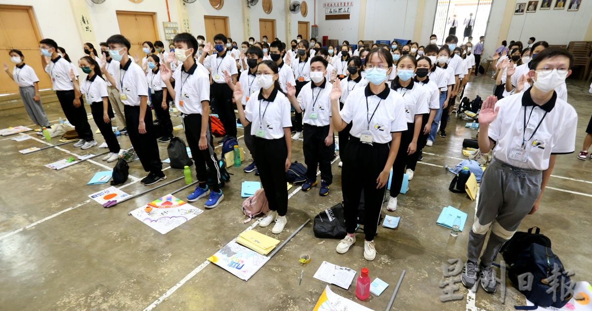 关和贵：学习待人处事 参与学记队益处多