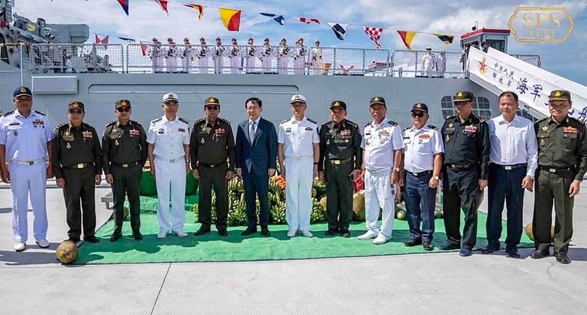 看世界)美关注中国军舰停靠柬埔寨