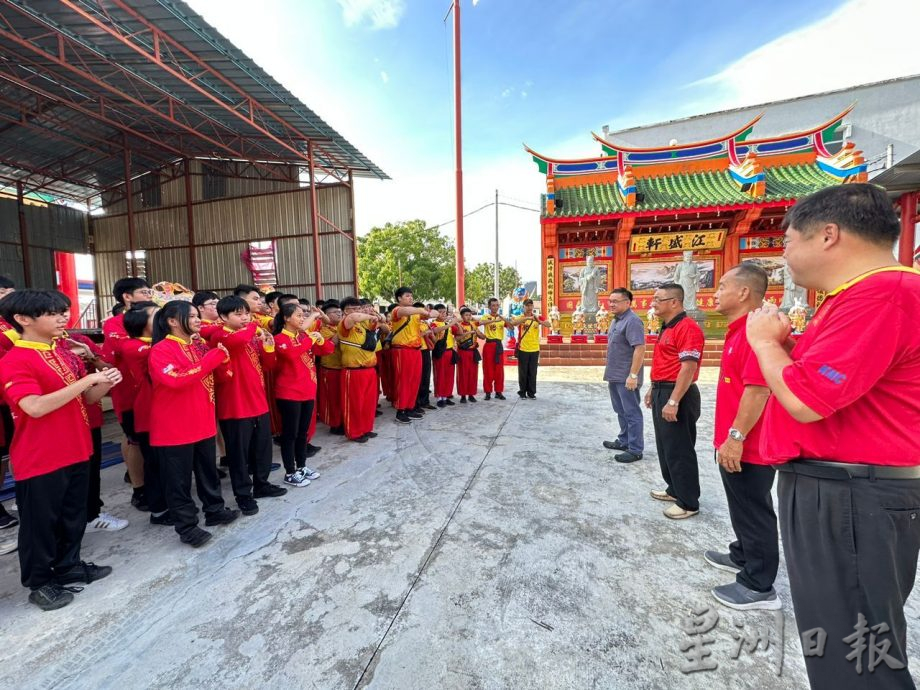 （古城第四版主文）颜天禄：武总积极推广龙狮体育 栽培龙狮运动健儿