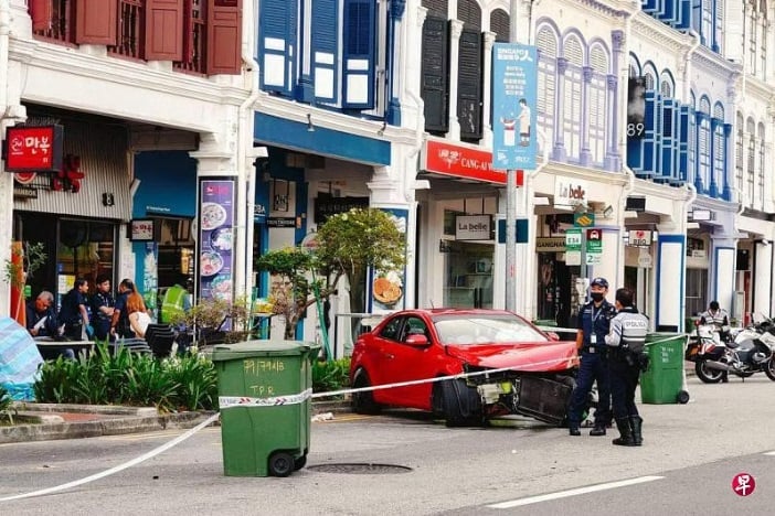 （已签发）柔：狮城二三事：丹戎巴葛路车祸潜逃者已落网 车上全员涉毒