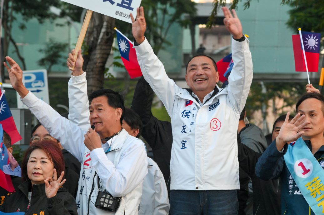 10台媒最新民调出炉 侯友宜紧追赖清德