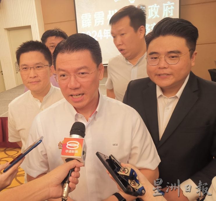 倪可敏：陆兆福和首相商讨 春节前再为独中捎好消息