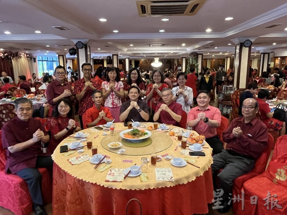 陈桂鸿：提高华小生人数 盼多诞龙子龙女