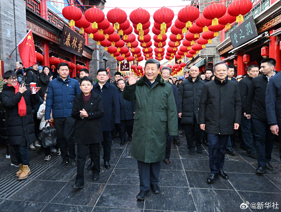 习近平春节前考察天津 了解节日市场供应情况