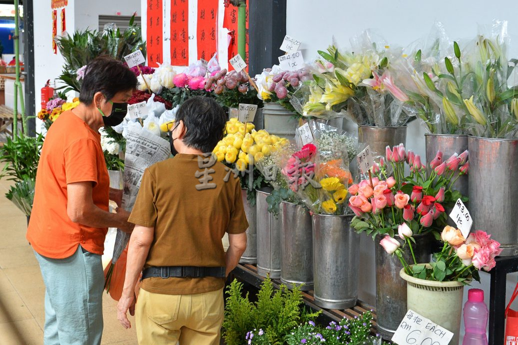 天公誕在即，花店 水果店 糕點檔 生意火熱