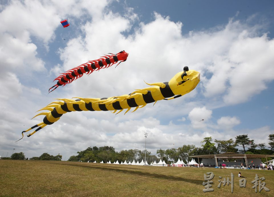 柔：【特稿】： 國際風箏節登場  各國選手28日“運動風箏”競技